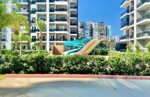 Immediate Handover Flats for Sale in Mersin Tece Near the Beach