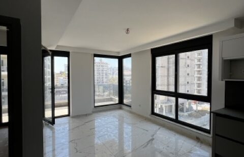 Modern 1+1 Apartment in Mahmutlar – Comfortable Living with Premium Amenities