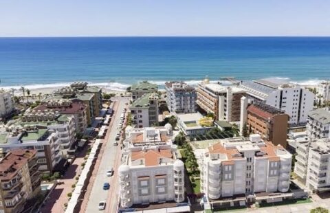 Furnished 2+1 Apartment in Oba – Just 50 Meters from the Beach
