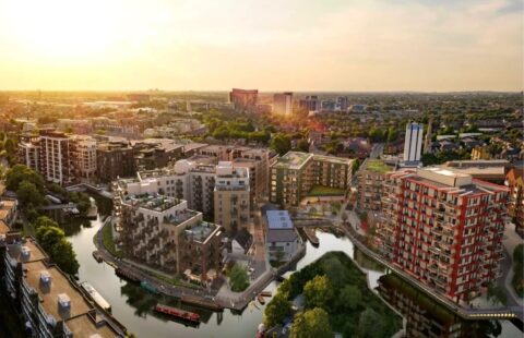 Riverside Elegance & Modern Living in West London