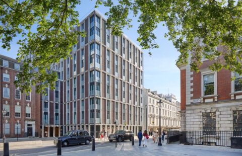 Elegant Two-Bedroom Residence with Hotel-Level Amenities in the Heart of Mayfair