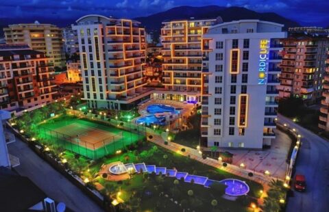 Spacious 2-Bedroom Apartment with Sea and Pool Views in Alanya Tosmur