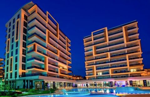 Furnished 3-Bedroom Duplex with Panoramic Views in Alanya Tosmur