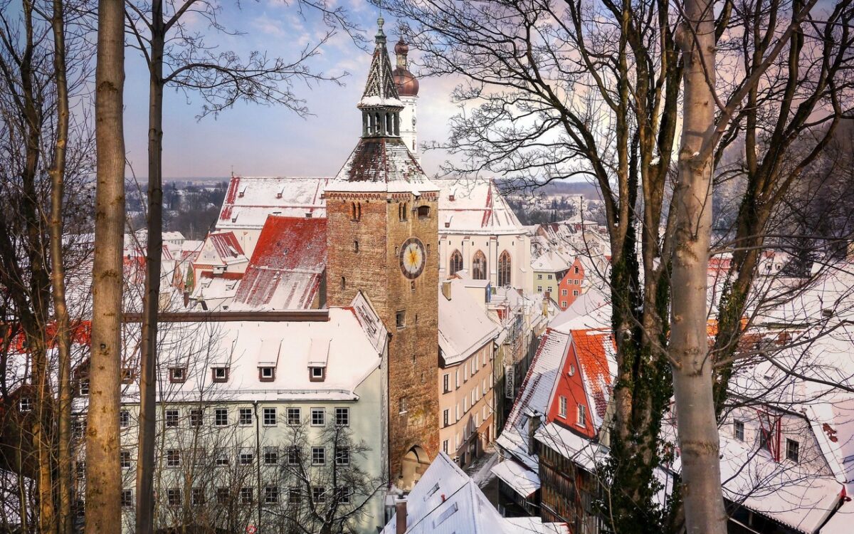 Preparing Your Home for Winter: Essential Maintenance Tasks for 2026