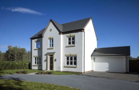 Modern 3 Bedroom House in Redditch Surrounded by Countryside