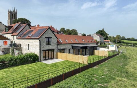 Spacious 4 Bedroom House in Stalbridge, Dorset with Scenic Countryside Views