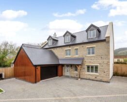 Elegant 5 Bedroom House Somerset England Surrounded by Nature