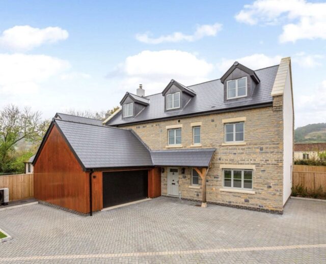 Elegant 5 Bedroom House Somerset England Surrounded by Nature