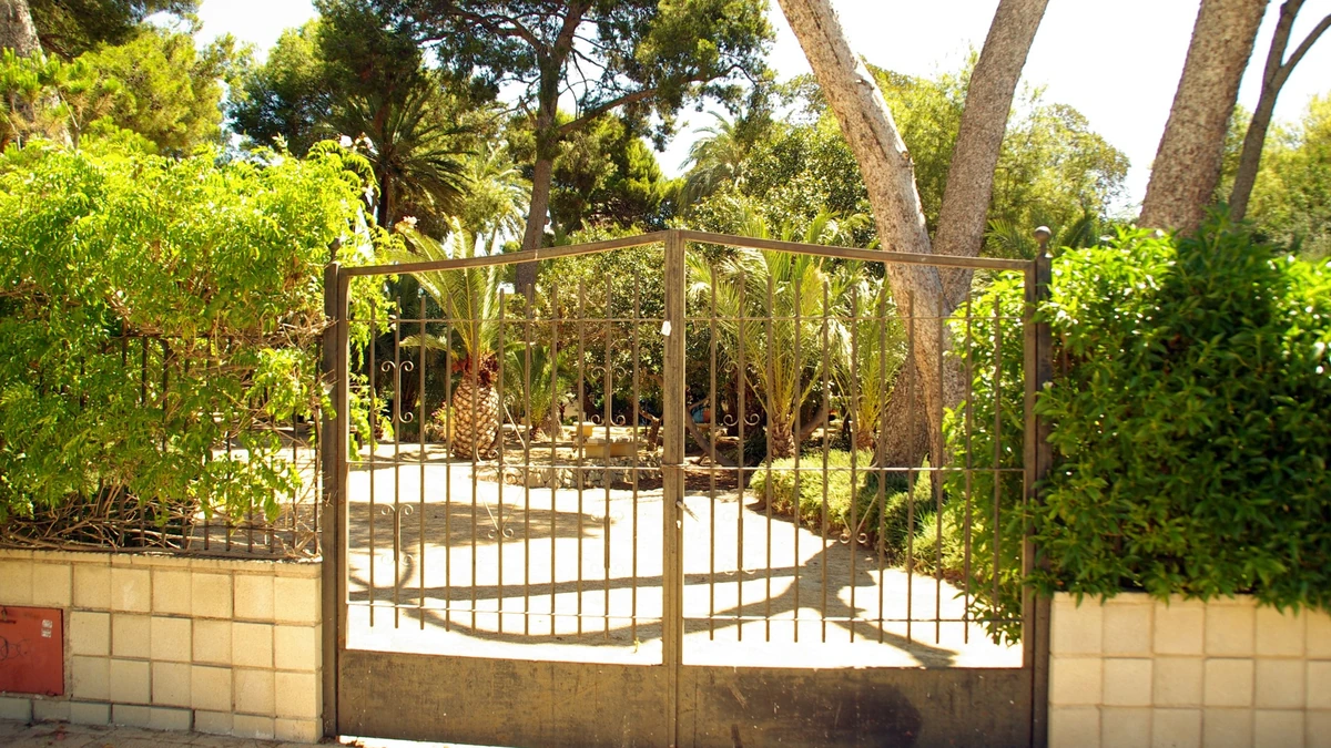 Villa Marco exterior in El Campello, Alicante