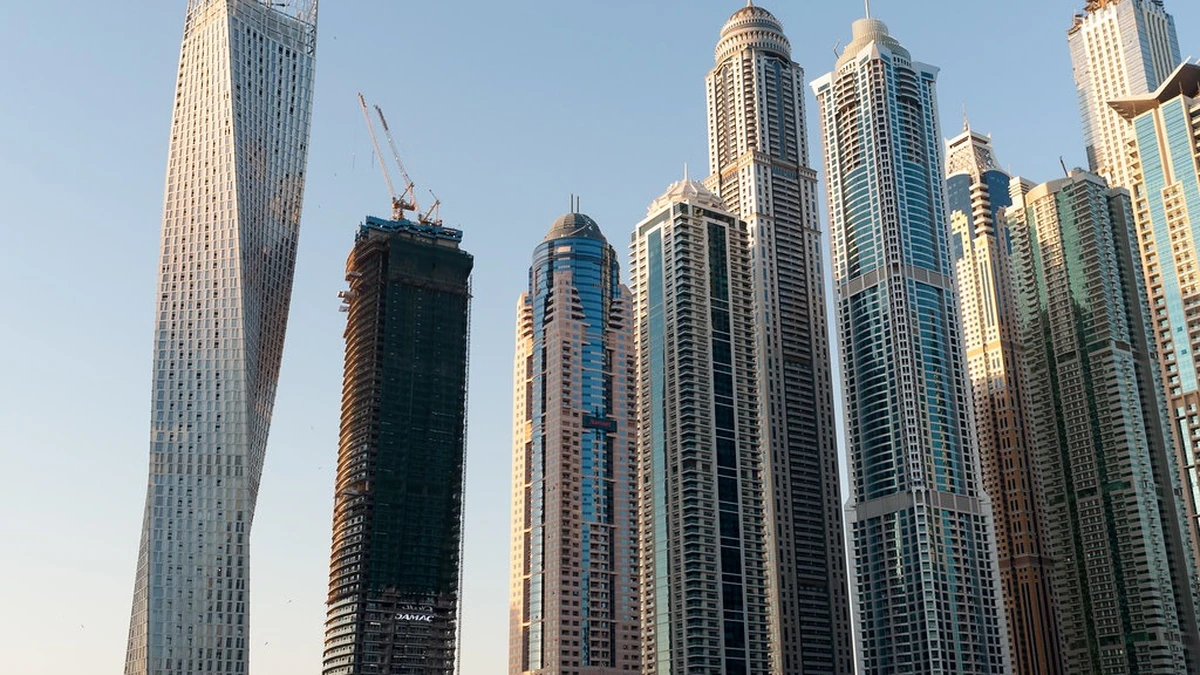 Joint Property Record Reviews Before Buying in the UAE