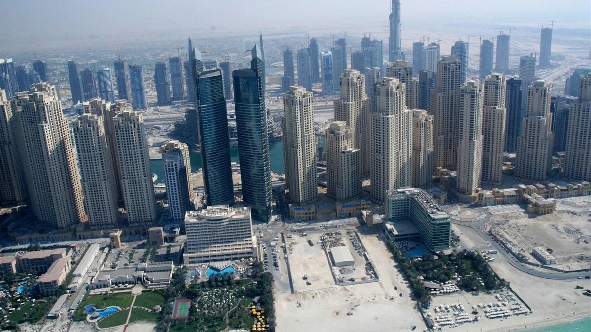 Property Management Contract Reviews for UAE Owners
